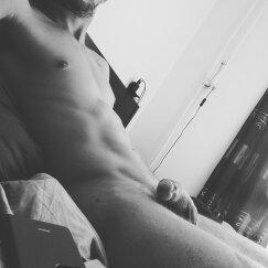 AdamJohn020 from Netherlands