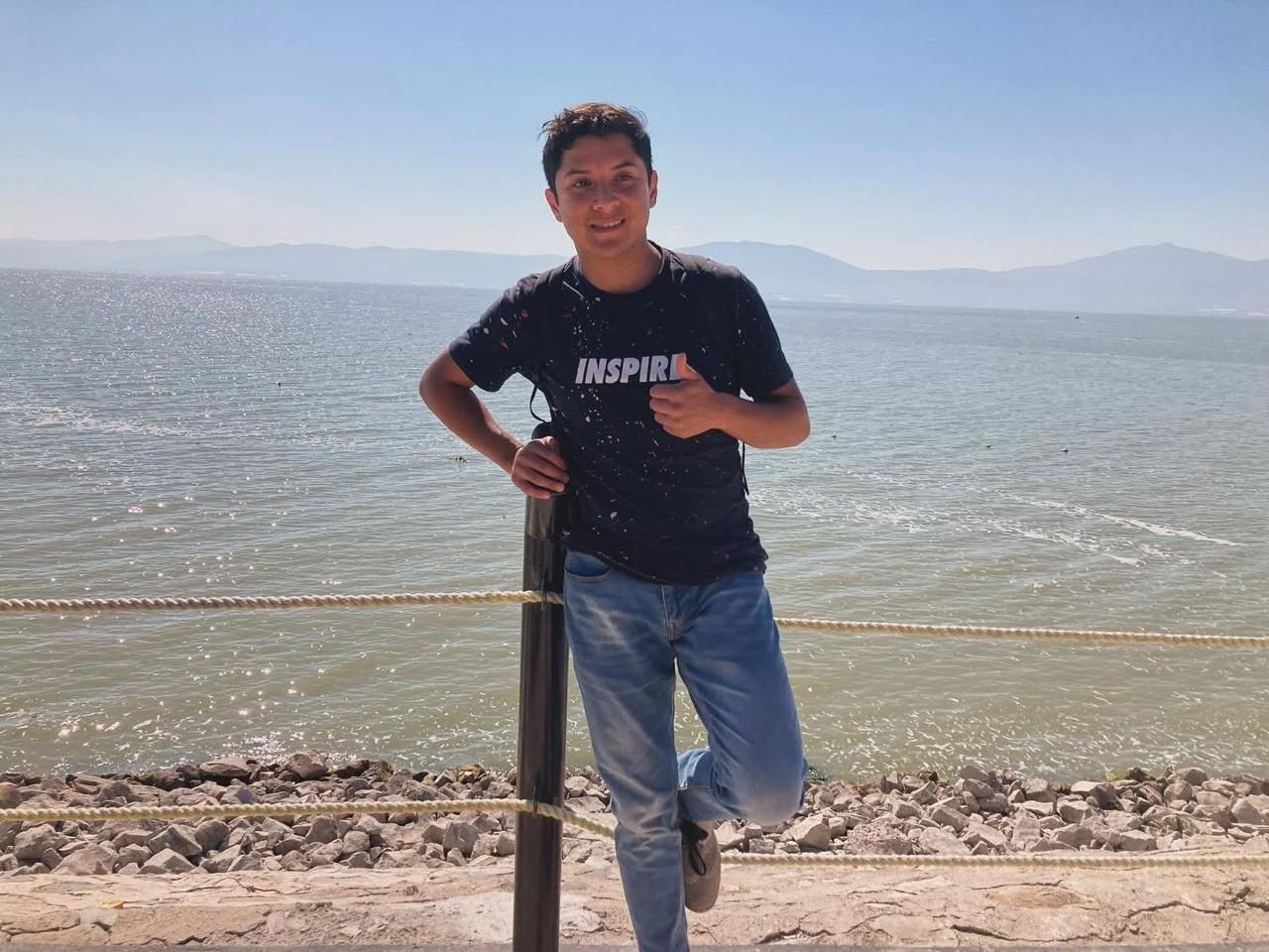 AlexoTwN from Mexico