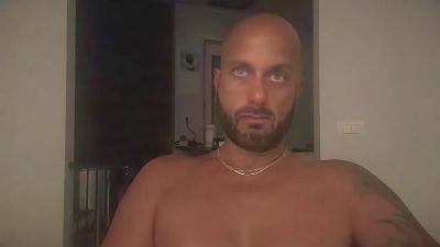 Andreas_rm from Italy