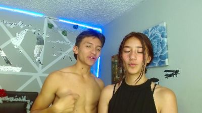 COZY7COUPLE from Colombia