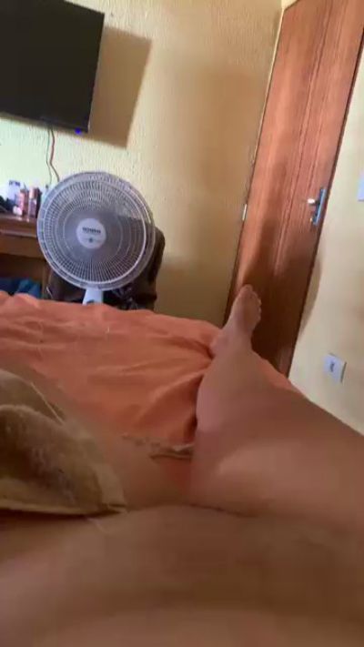 Carolhotm from Brazil
