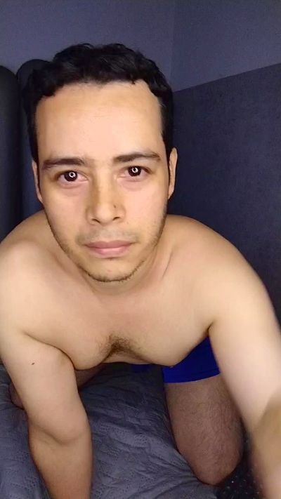 Casper_32 from Colombia