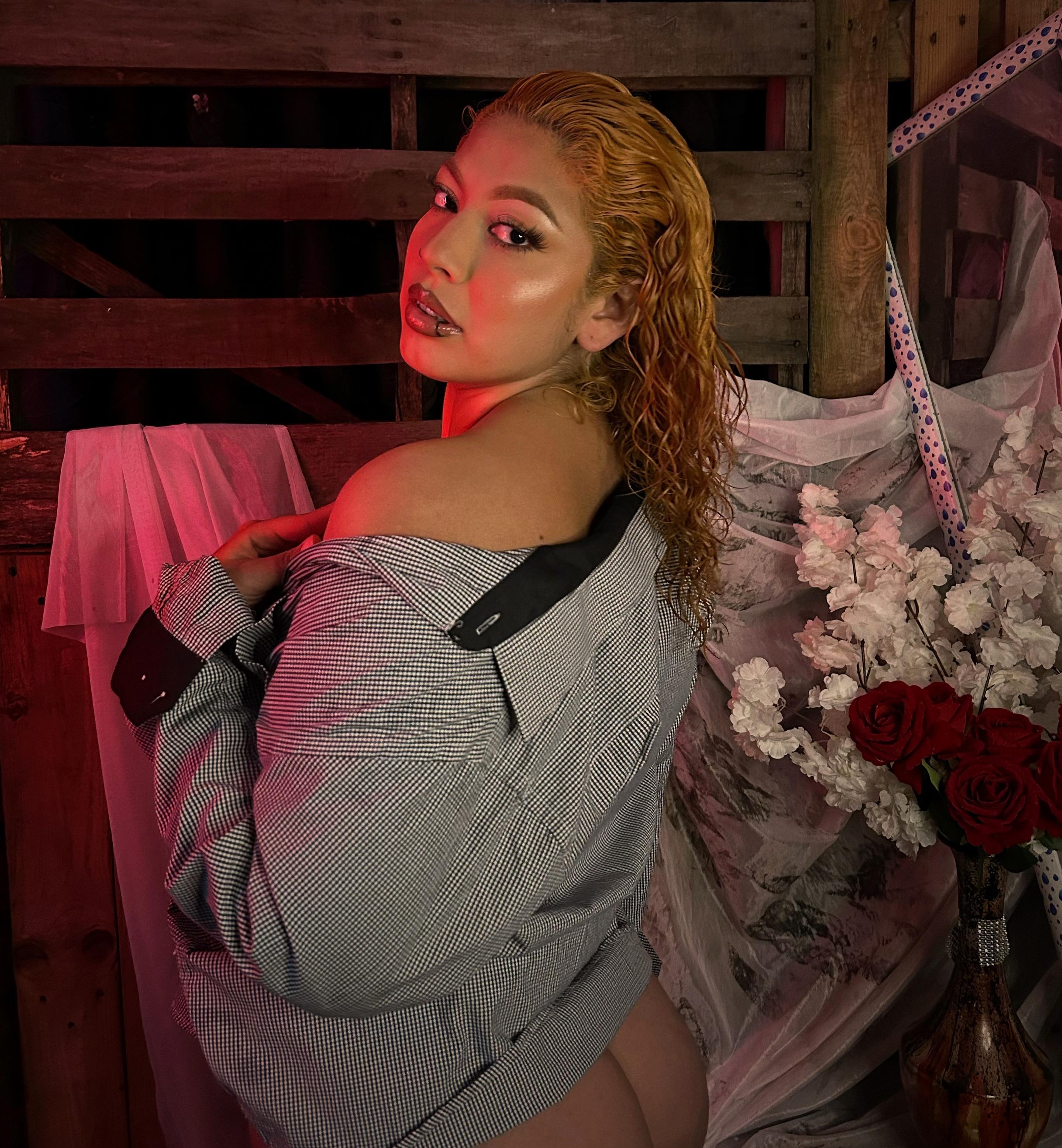 Celeste__x from Colombia