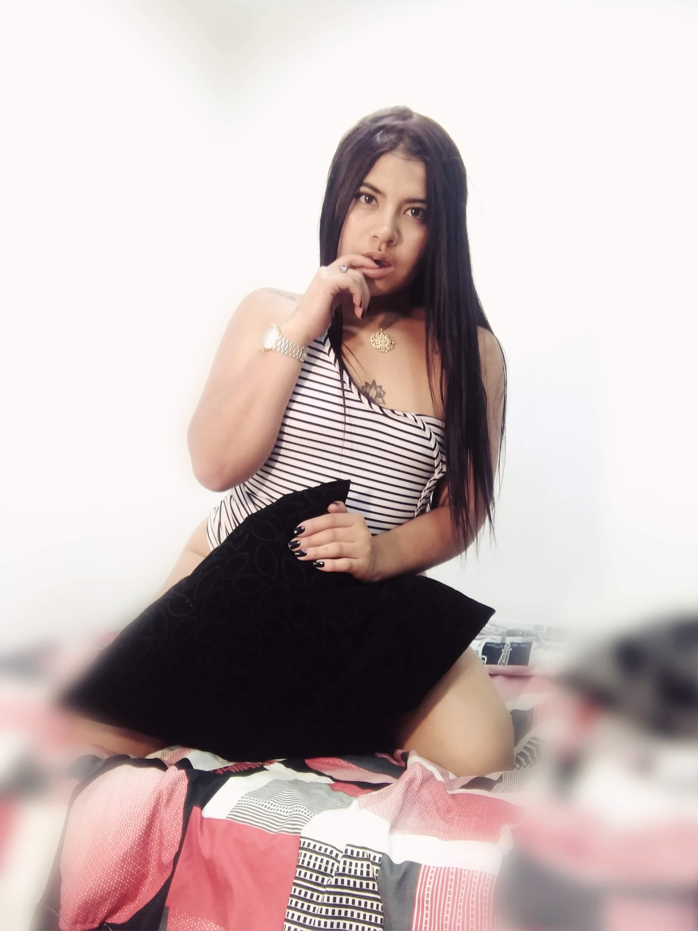 Dulce_cloee from Colombia