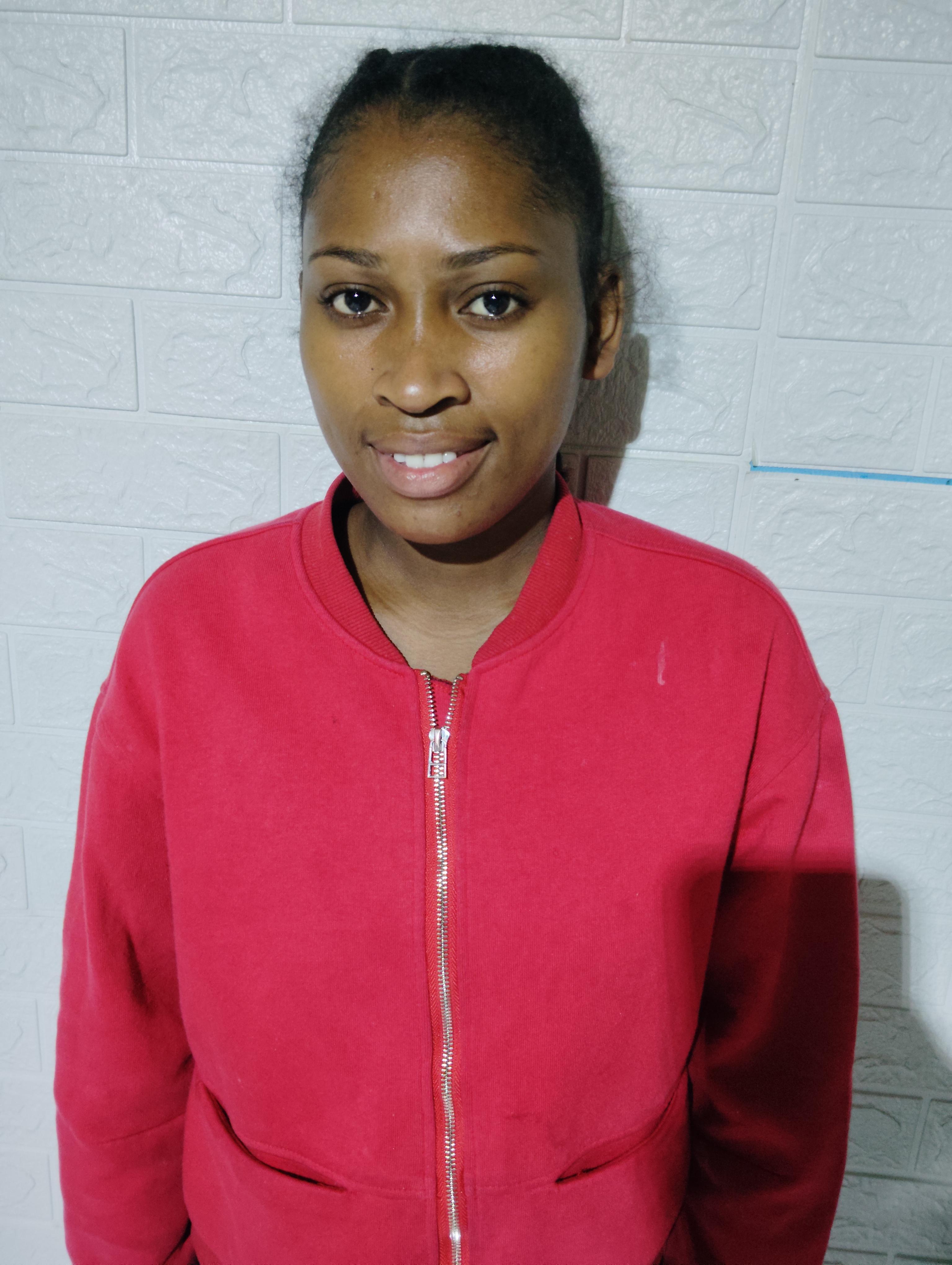 Elina42 from Madagascar