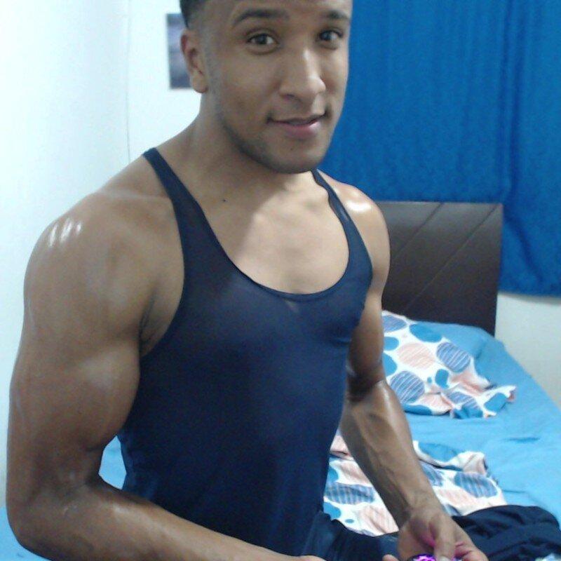 Erick_hot20 from United States