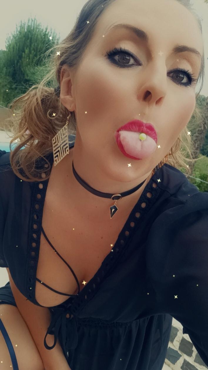 Jade_emeraud from France