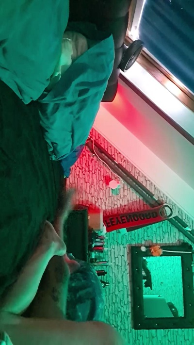 Janneke69 from Netherlands