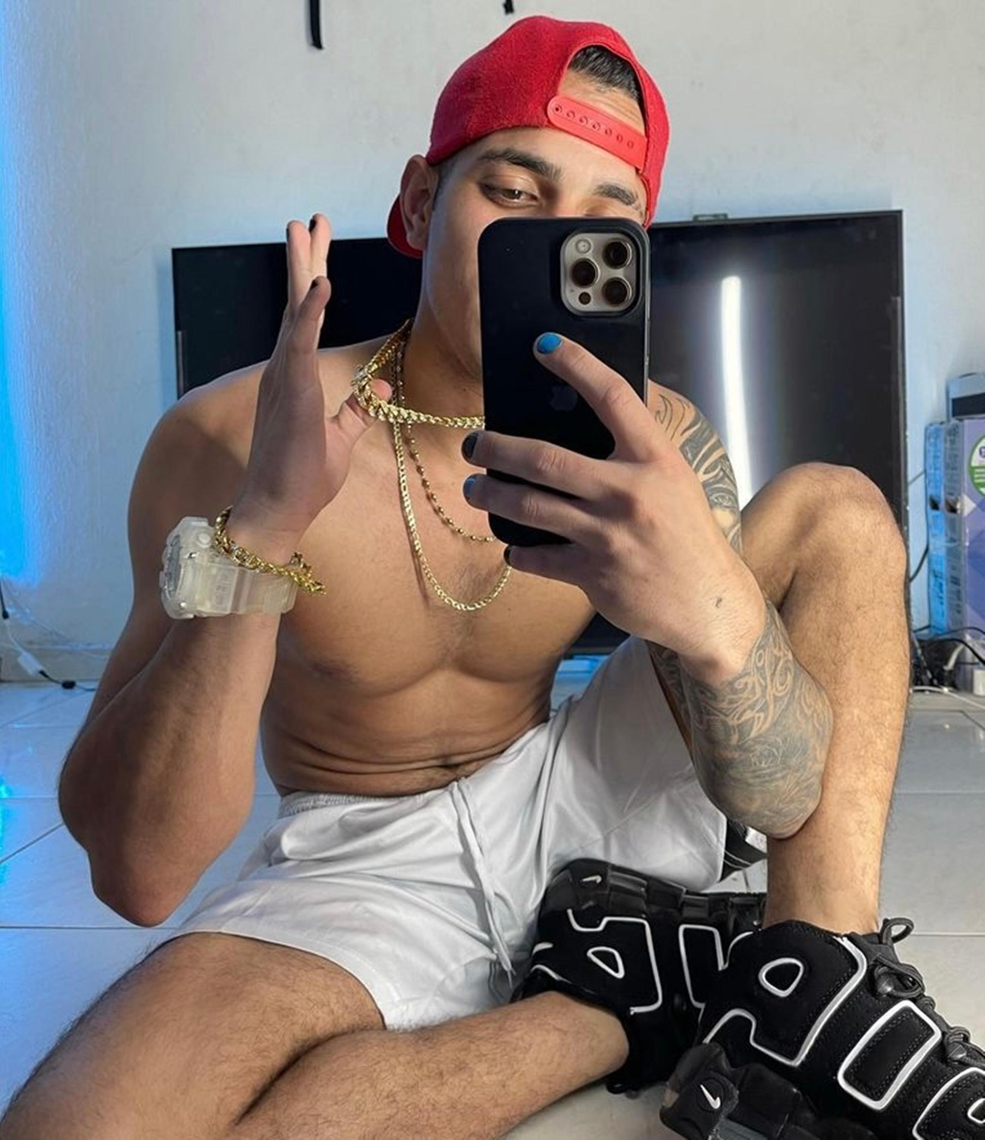JustinAGT from Italy