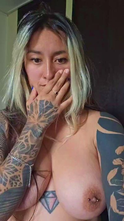 Kitty_goddess from United Kingdom