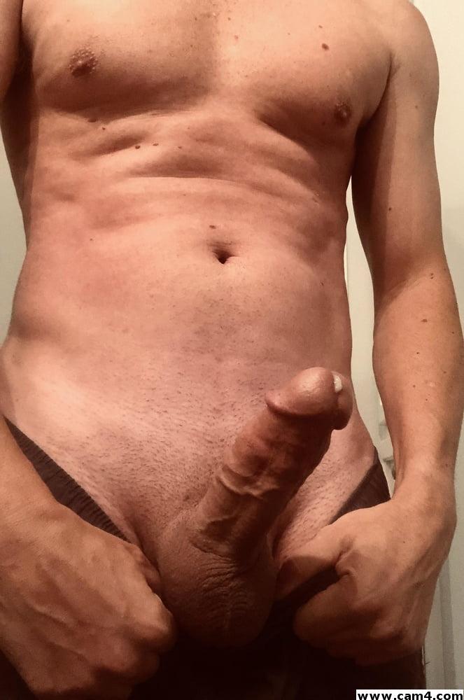 LOVESHEMALE69 from Italy