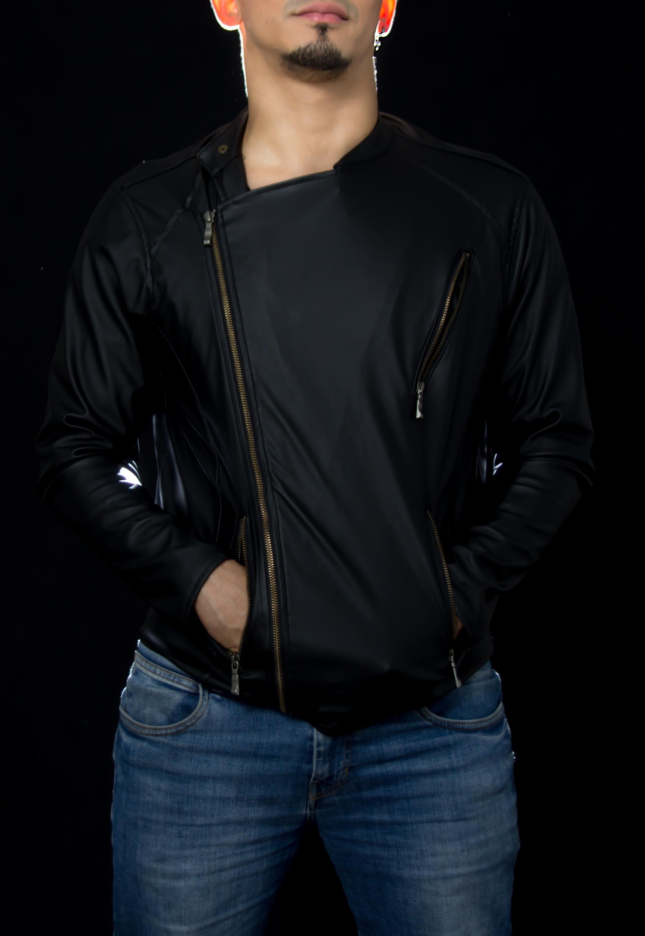 Leobardostik from Colombia