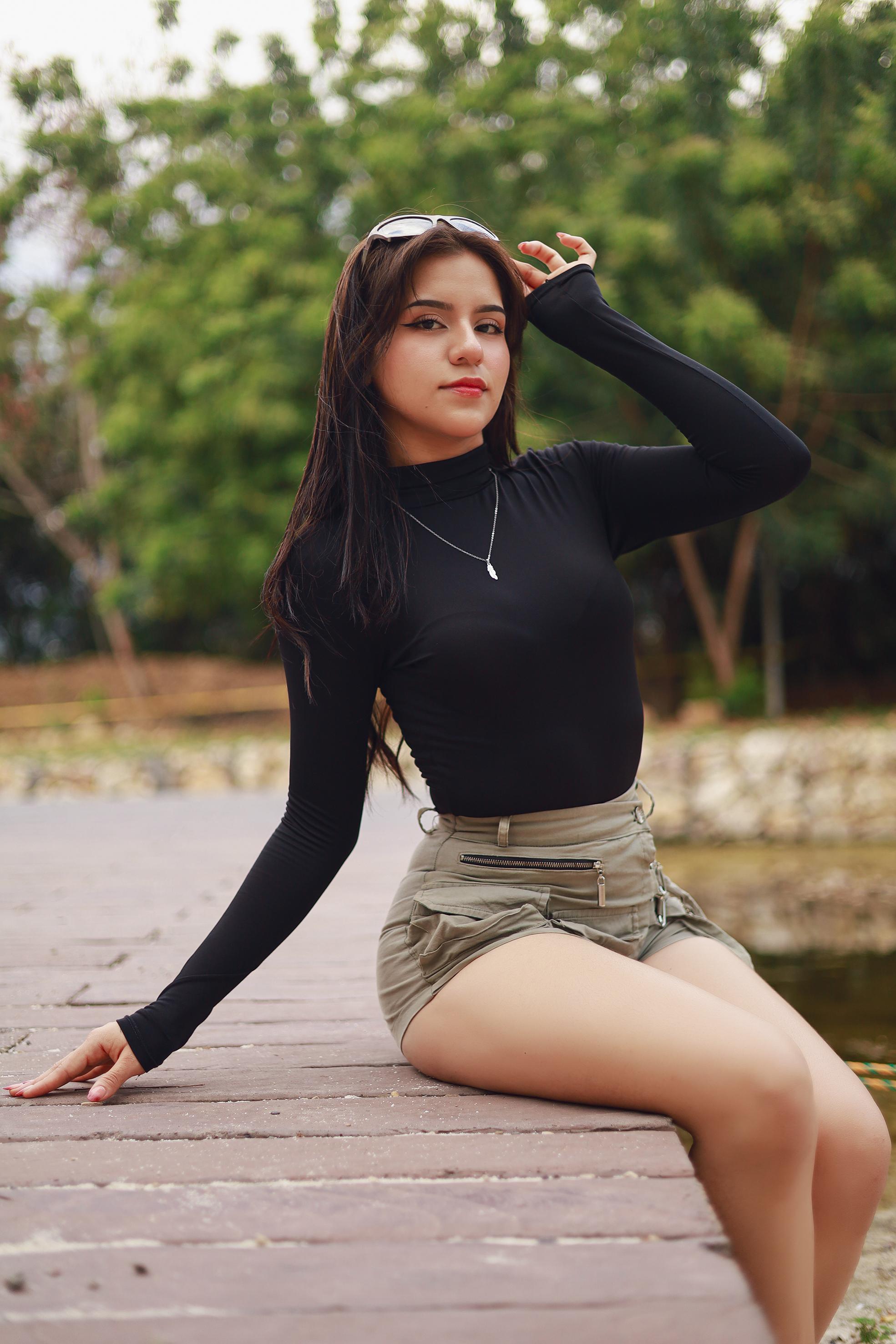 Lili_Bykers Profile Image