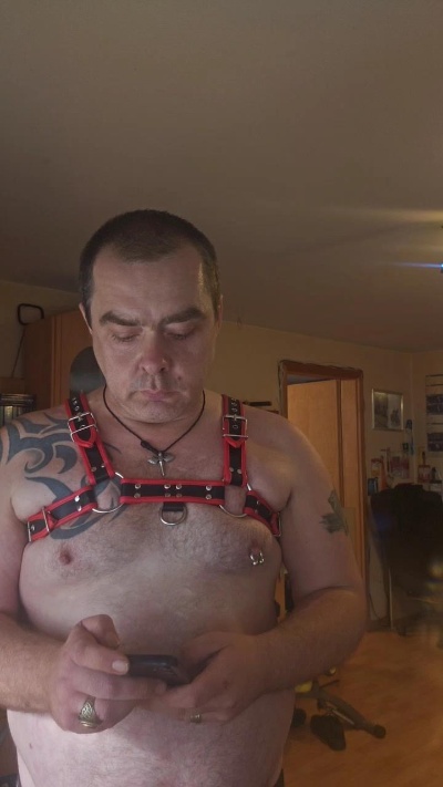 Locked_slave44 from Germany