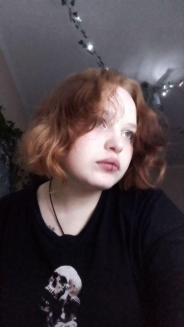 Looly_Rise from United States
