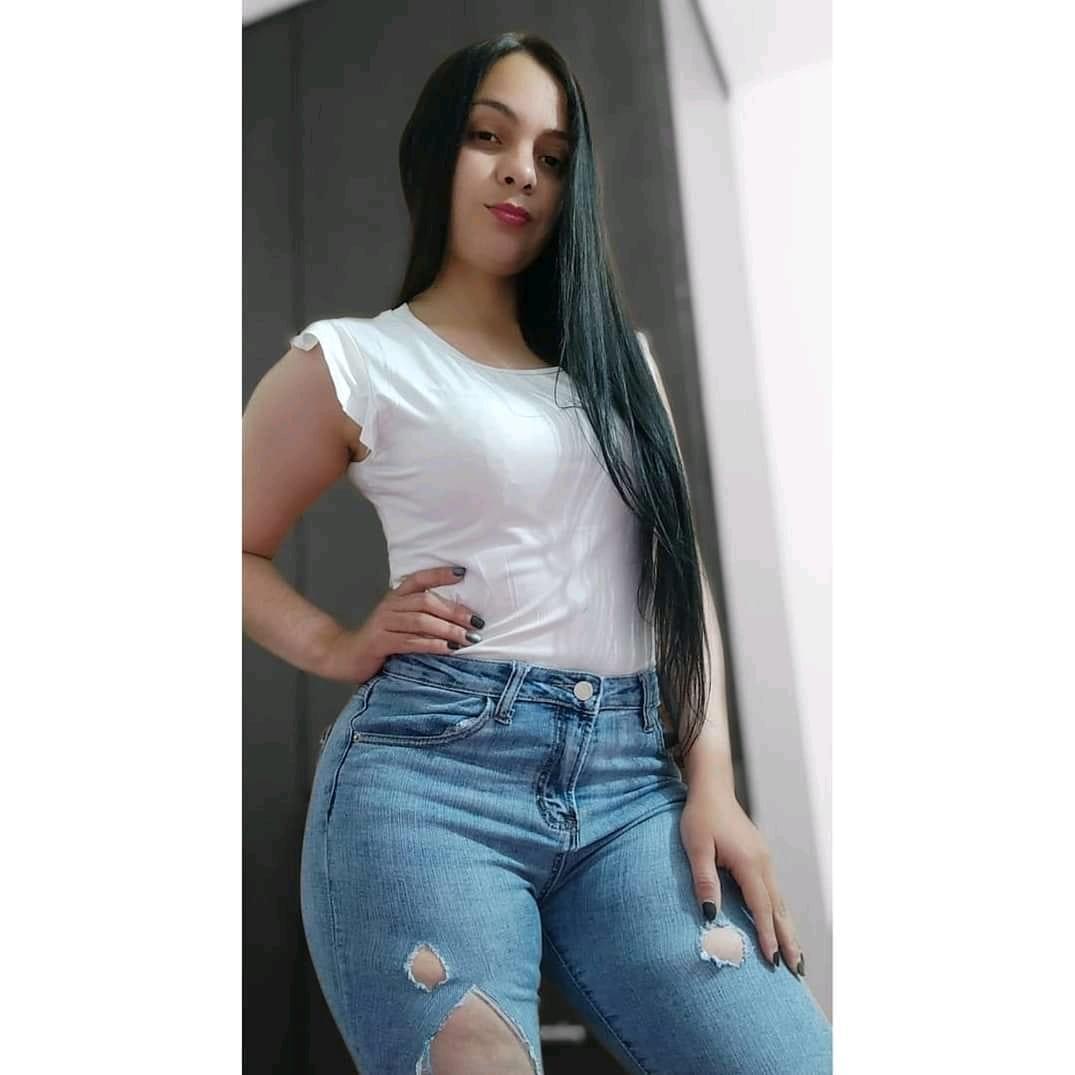 MEGAN_X0 from Colombia