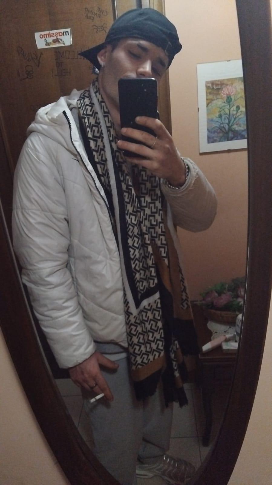 Massi0069 from Italy