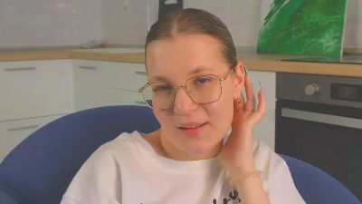 MaudeKachmarsky from France