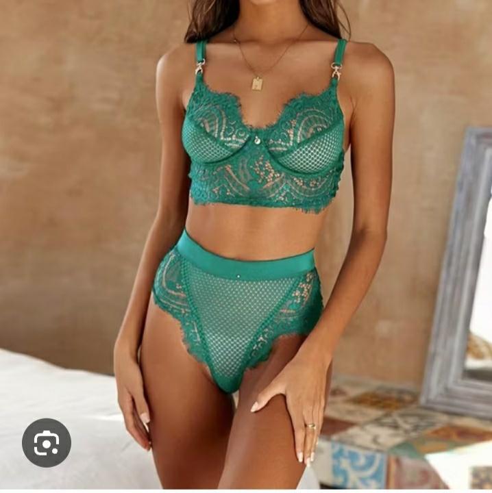 Miamiah_c05 from France
