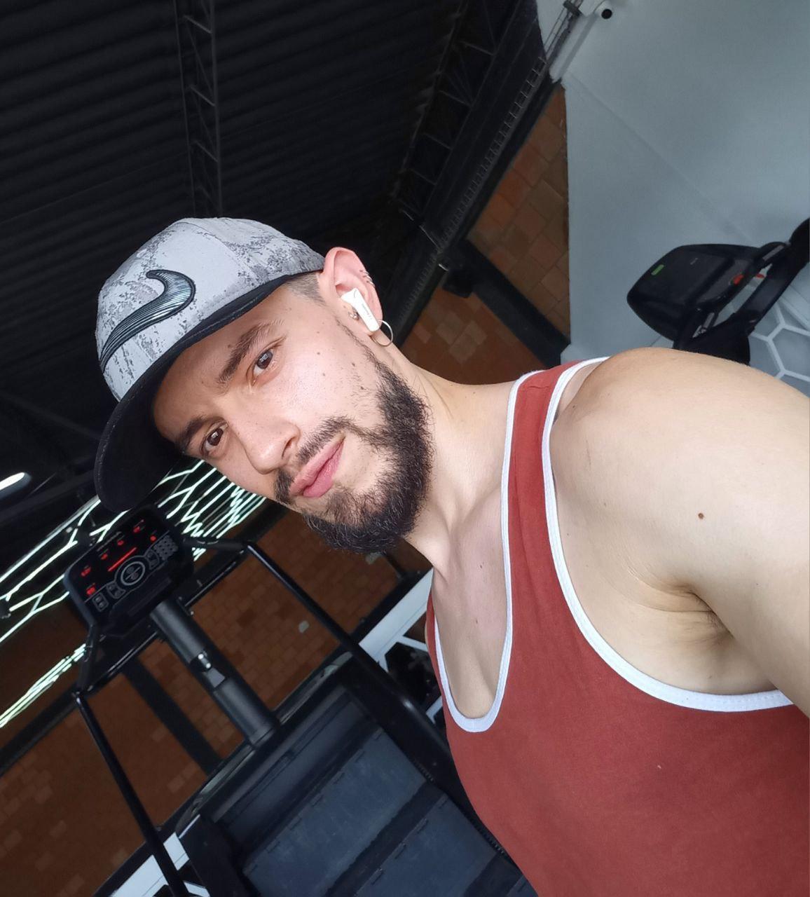 Nassh18 Profile Image