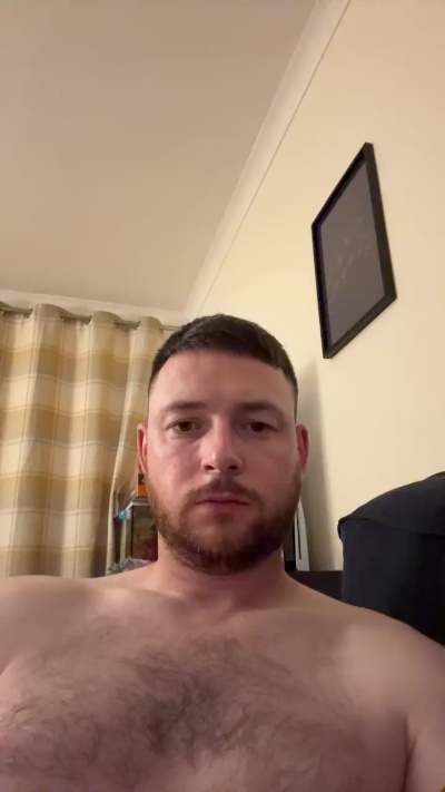 Nicehardon3 from United Kingdom