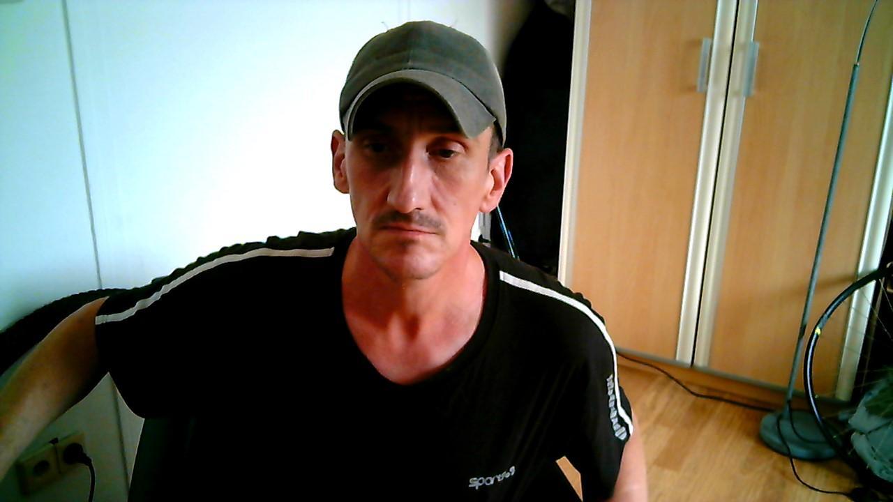 Playwithme007 from Germany