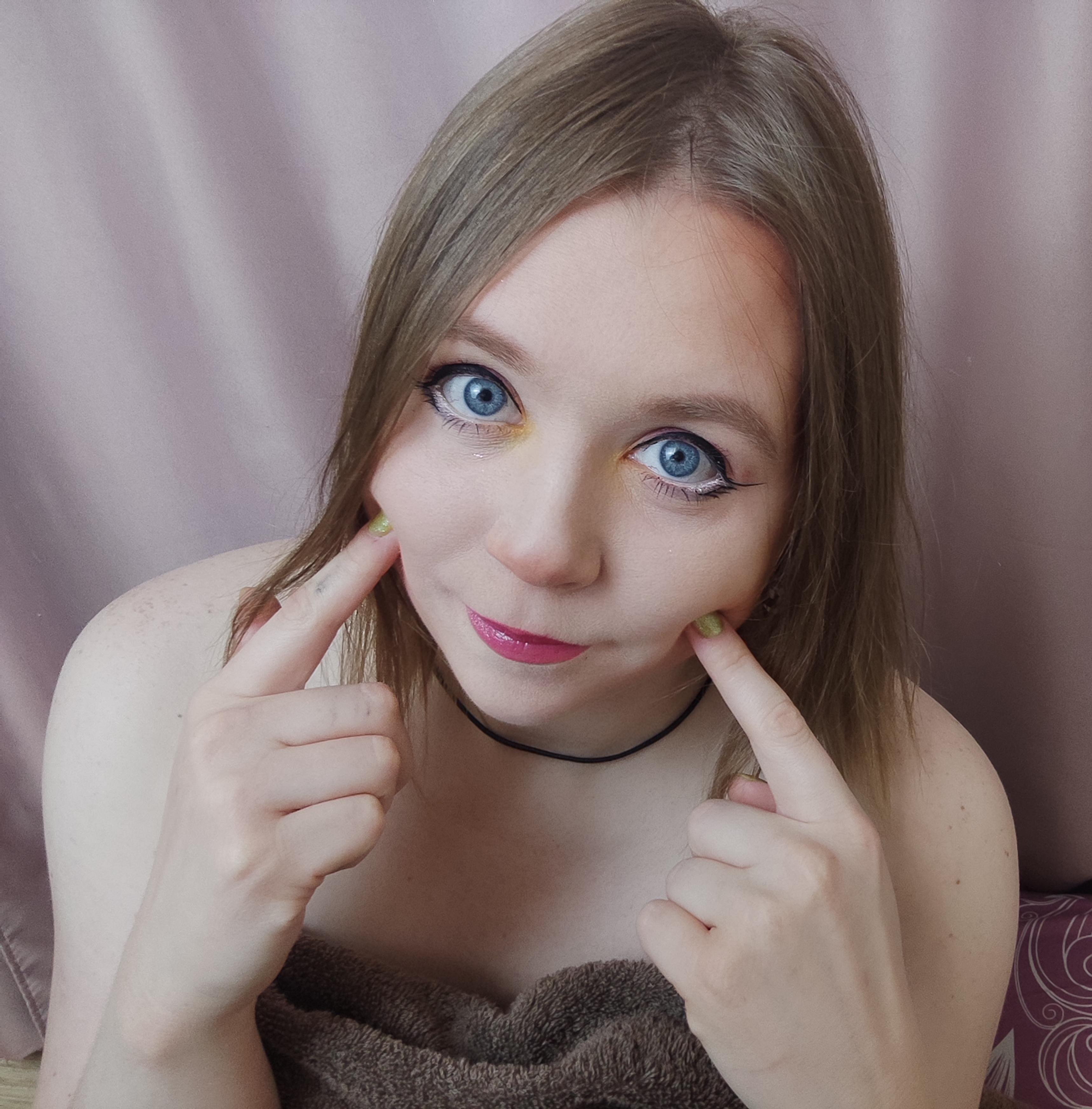 PlumpyAlice from United States