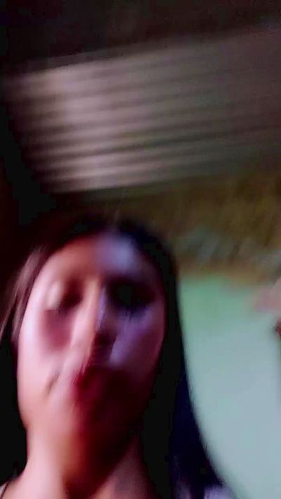 Scarlett_pee from Chile