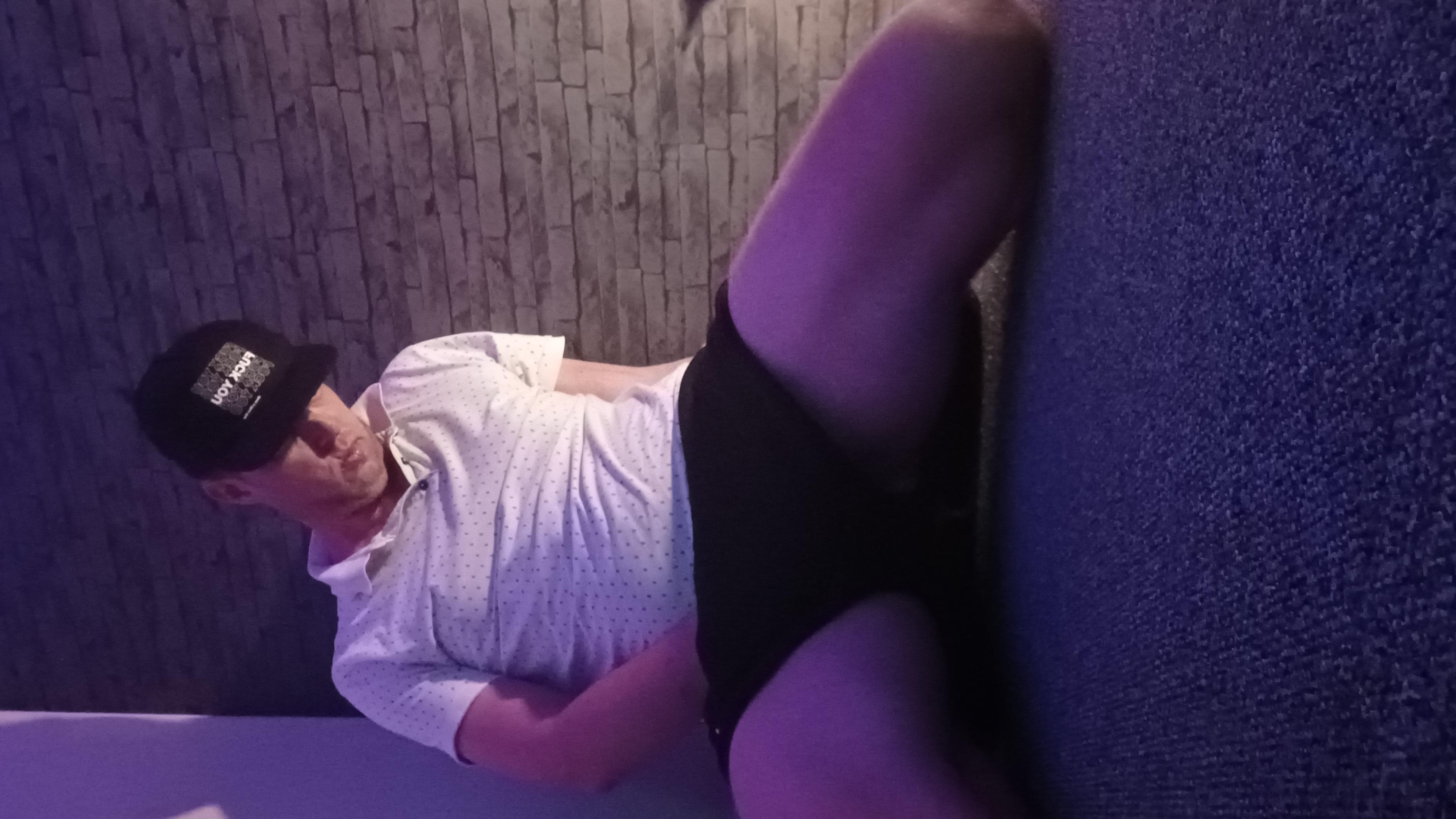 Talldutchgay from Netherlands