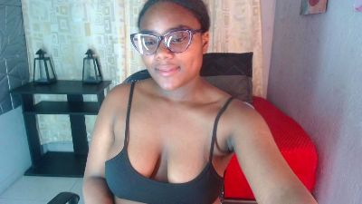 Tina_te3n from Colombia