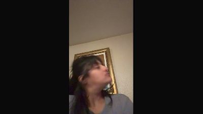 Tinydee555 from United States