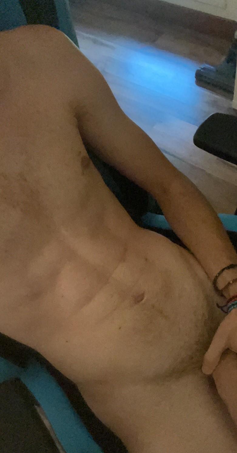 TitoXx420 from Spain