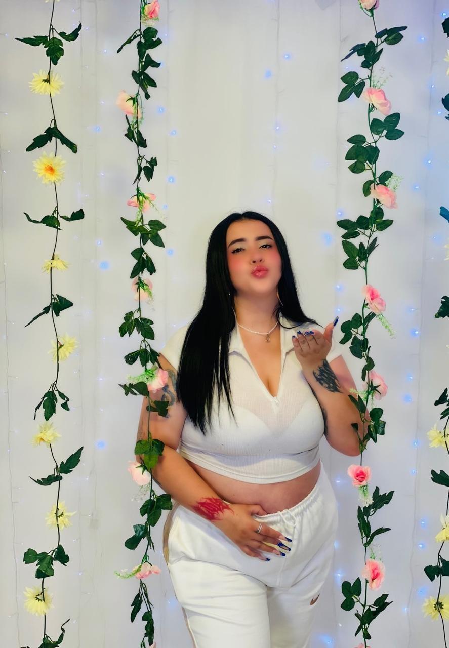 Victoria_Rossy from Colombia