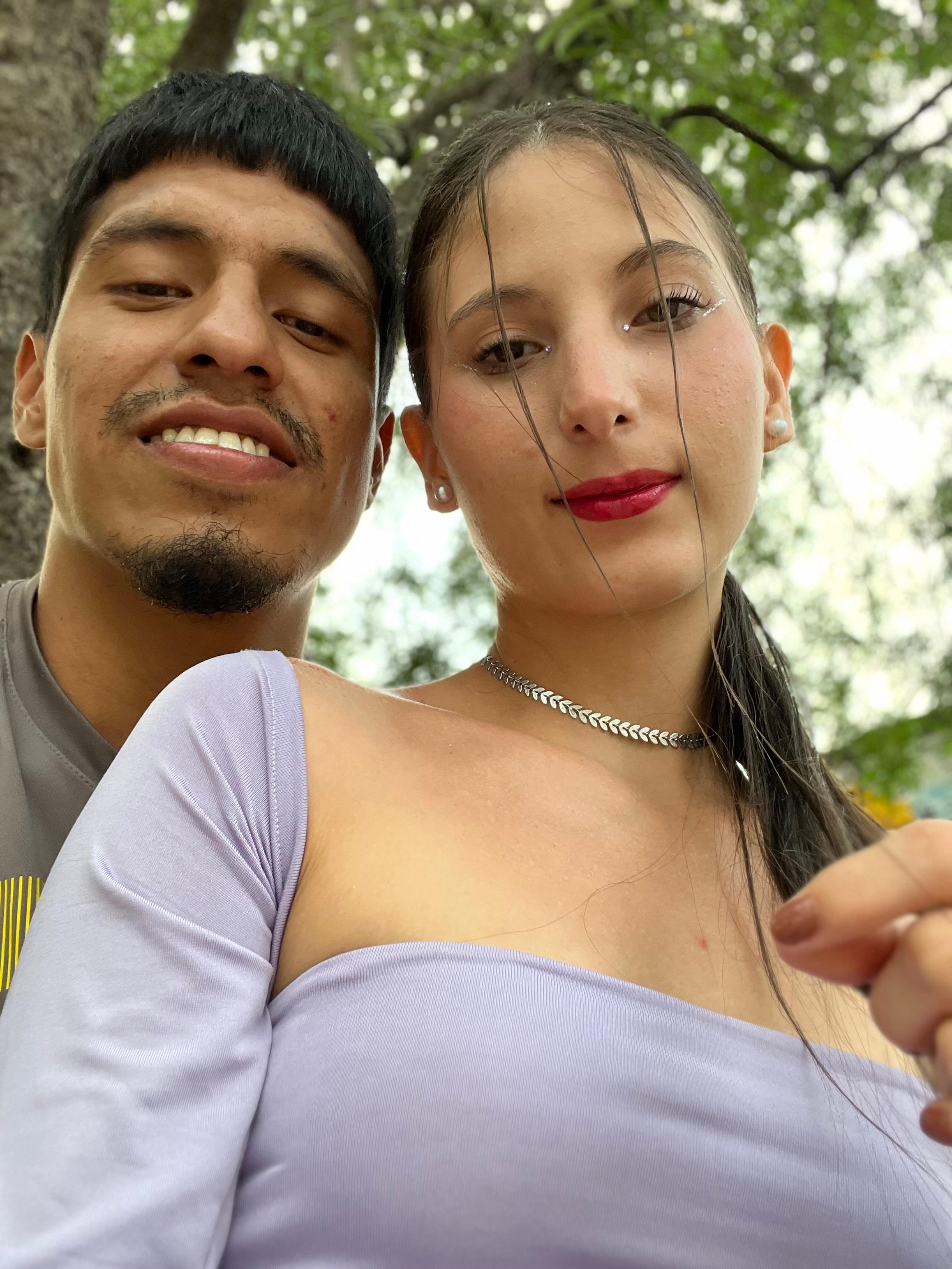 Xander743 from Colombia