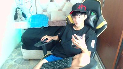 Yiisu_1 from United States