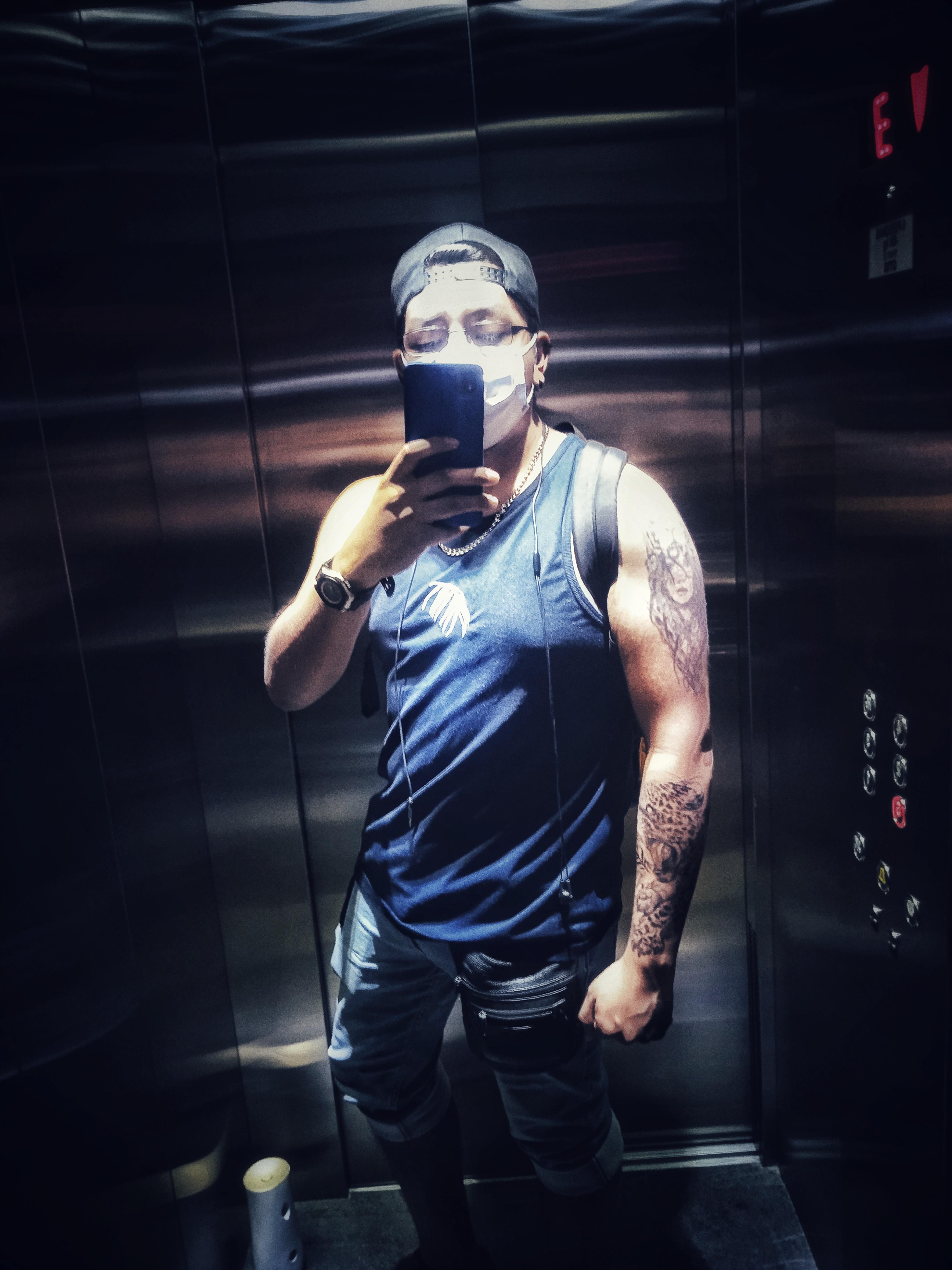 alex18027 from Mexico