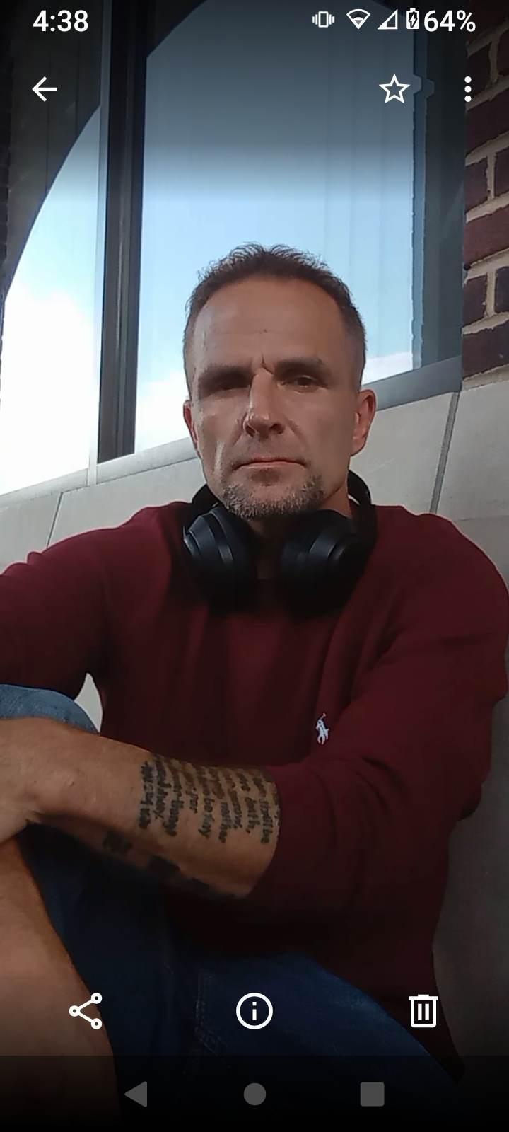 beau4223 from United States