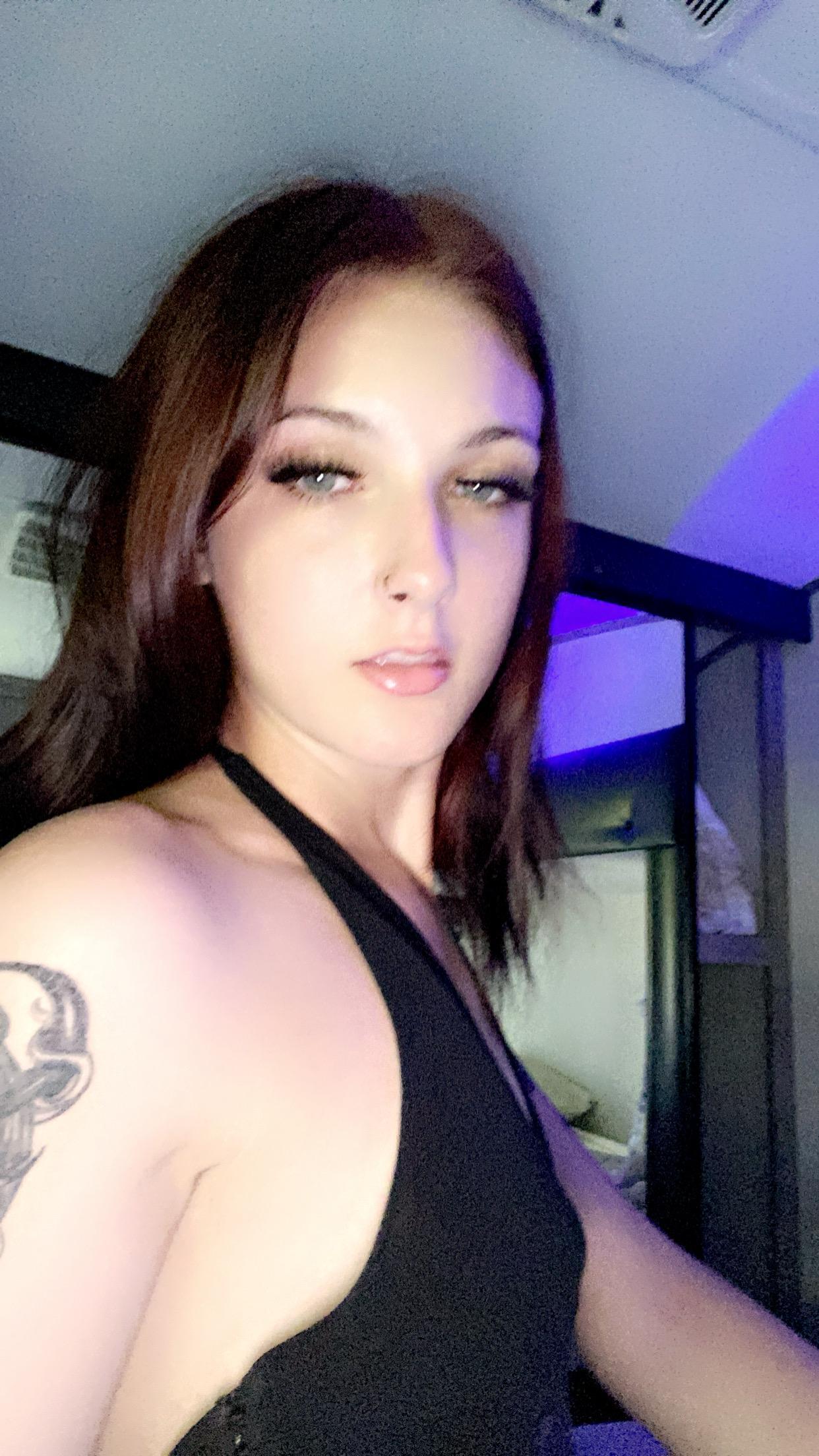 carly2creamy from United States