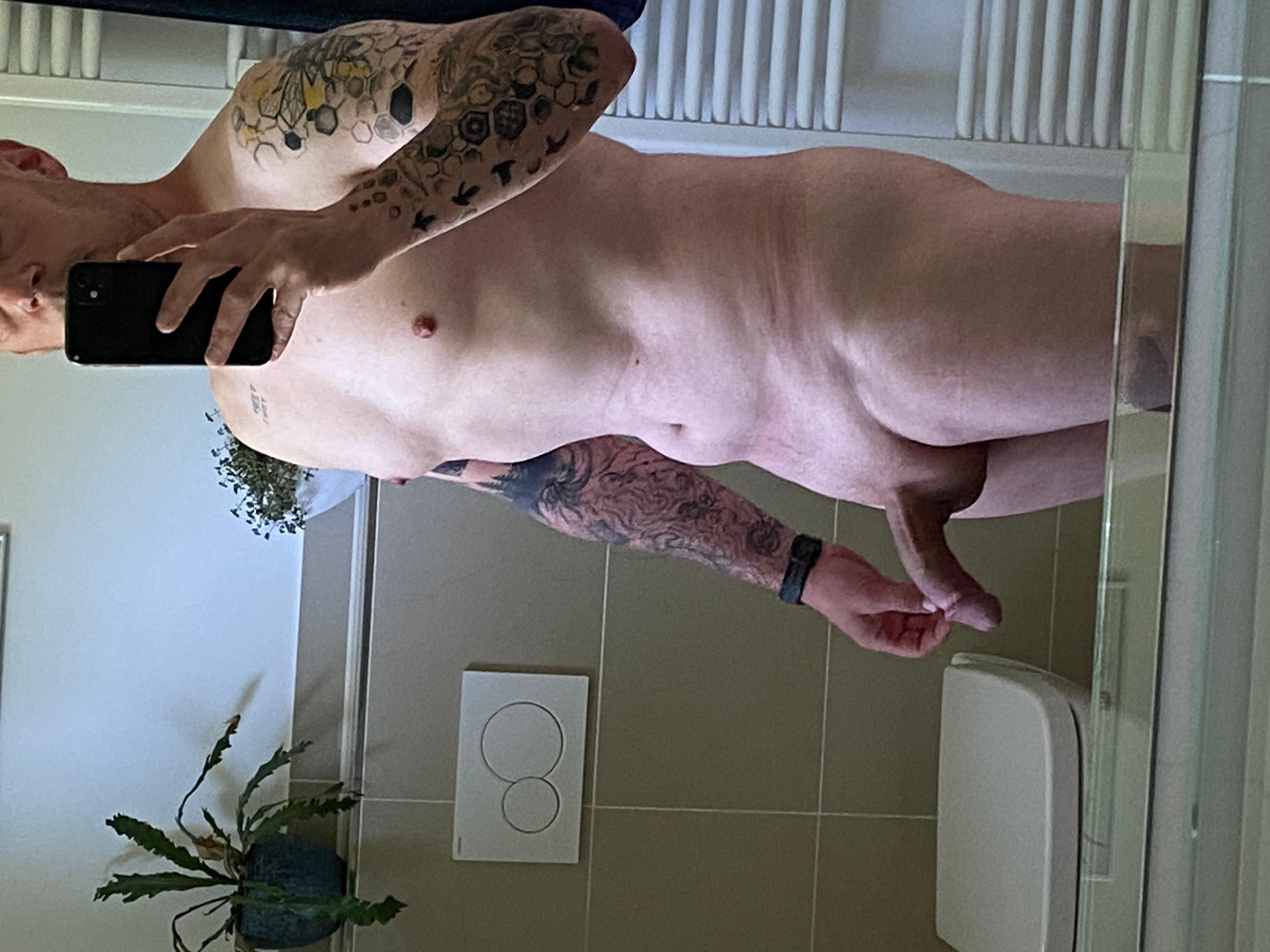 chris023 from Germany