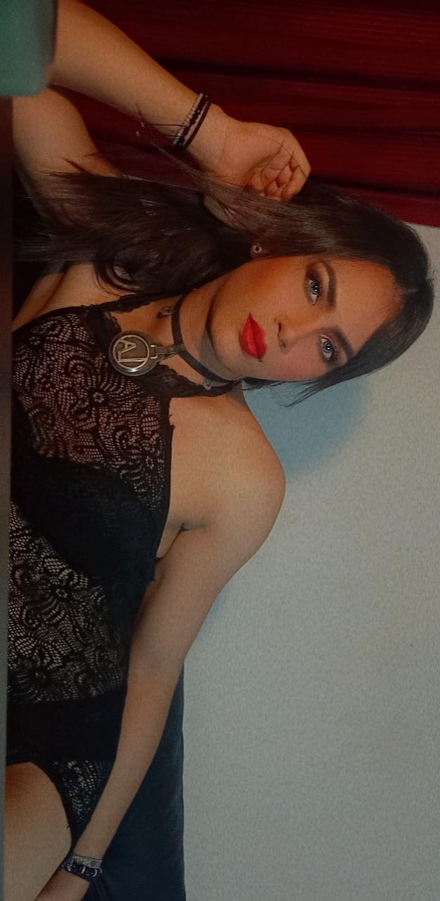 cristallwright from Colombia