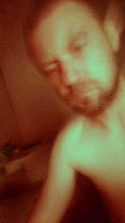 dead572xxx from United Kingdom