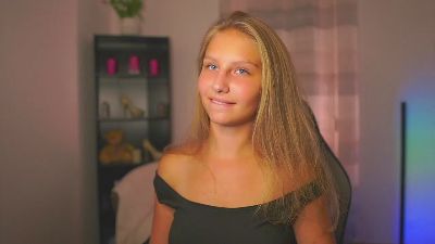 emmie_murray from Czechia