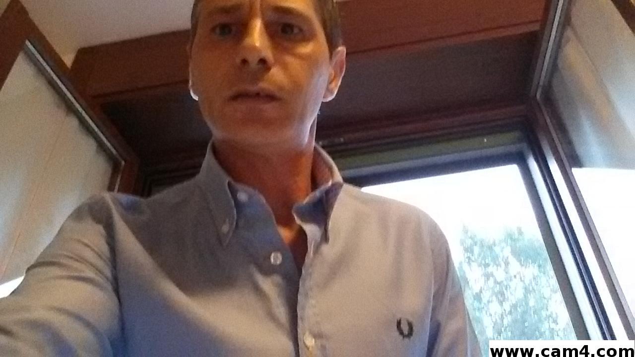 gigio70hot from Italy