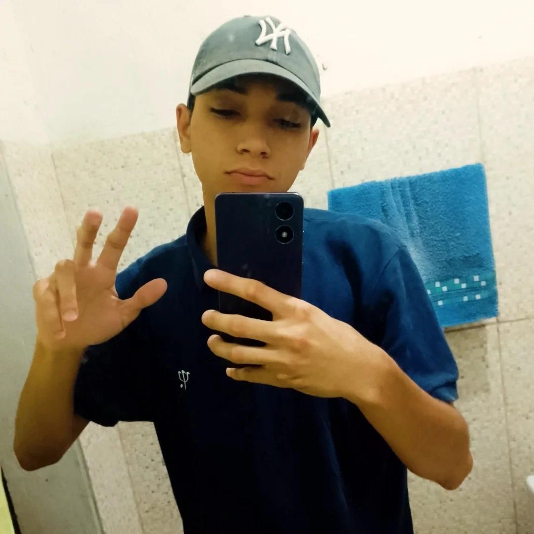 gustavo09034534 from Brazil