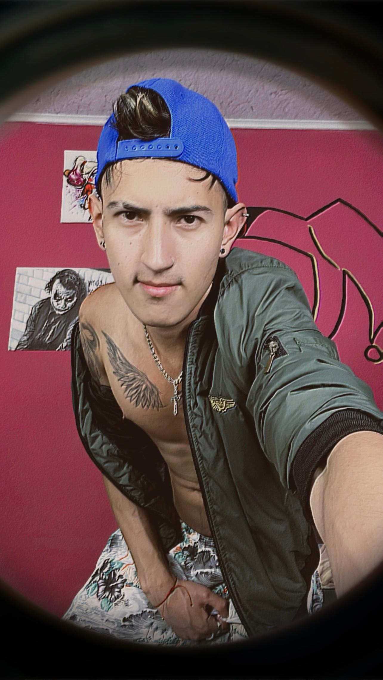 im_tian from Colombia