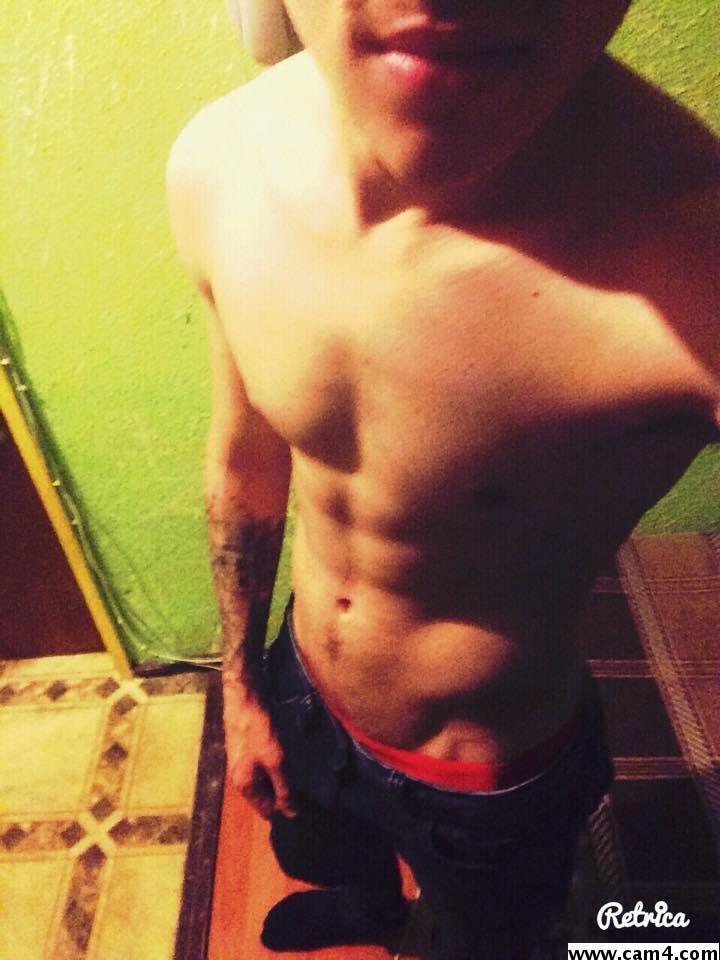 johnnylove22 from United States