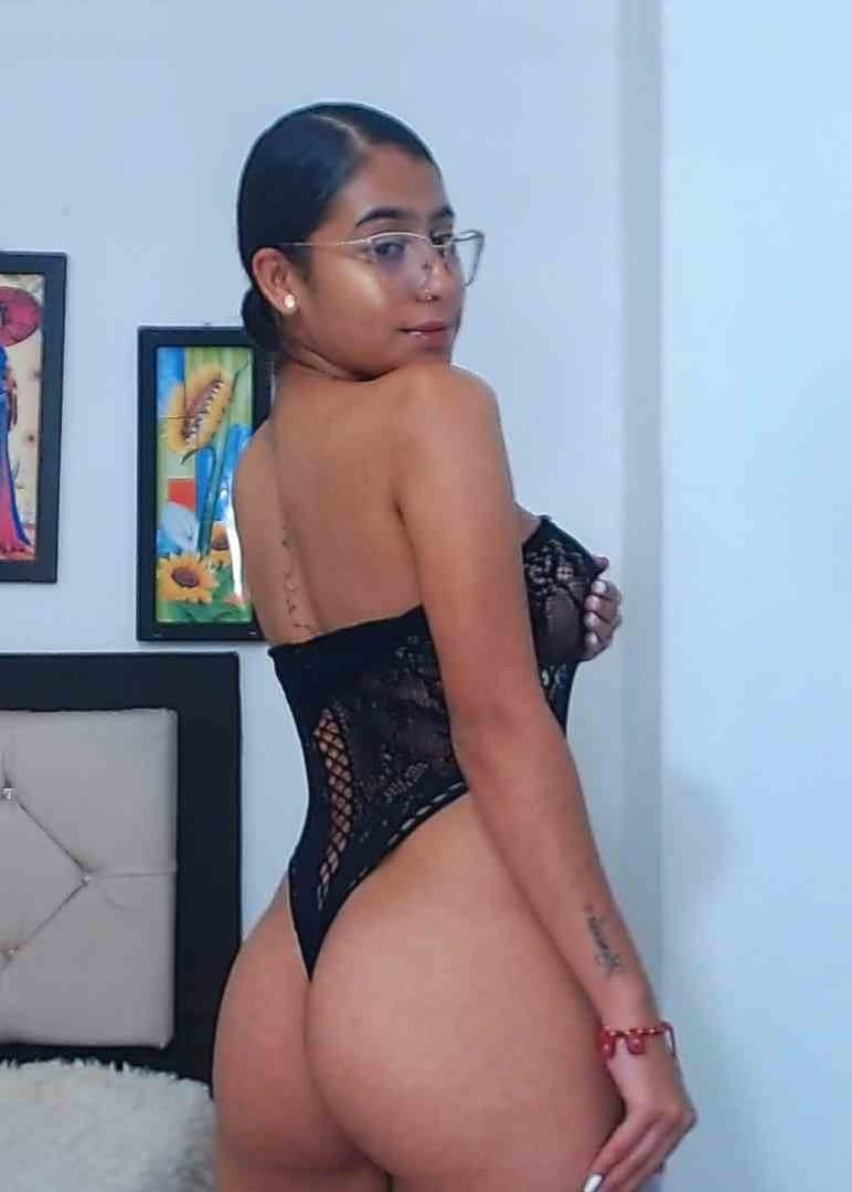 kaory_fer from Colombia
