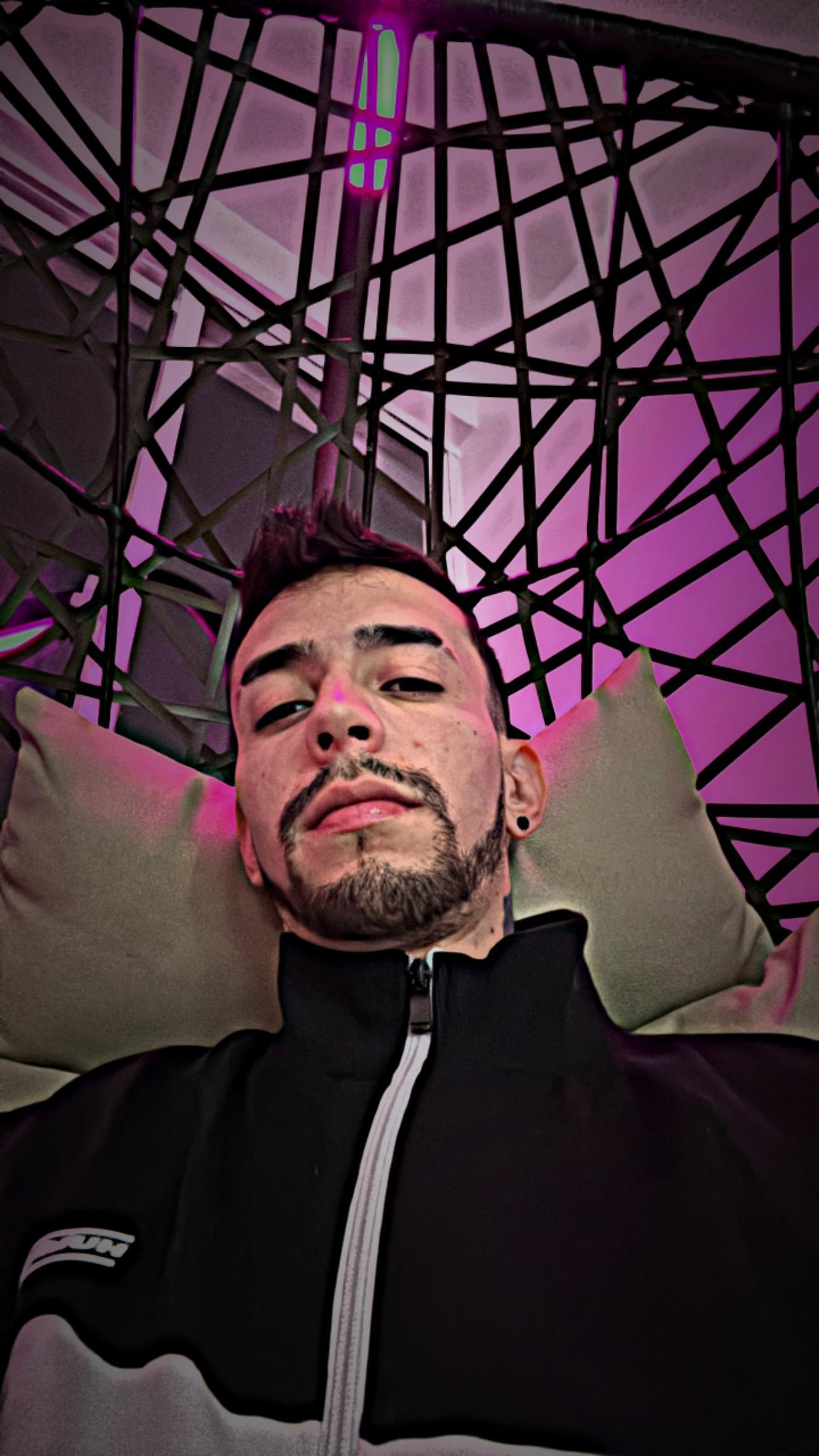 kingculture69 from Colombia