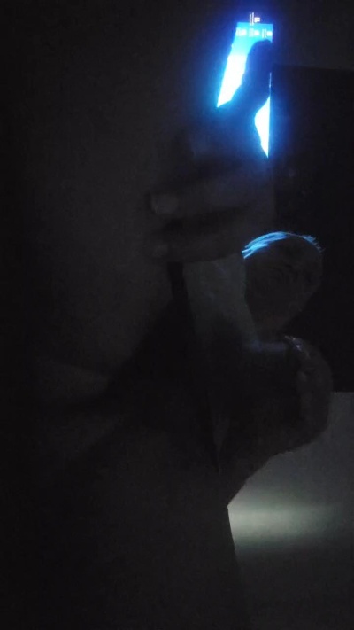 kinky691 from United States