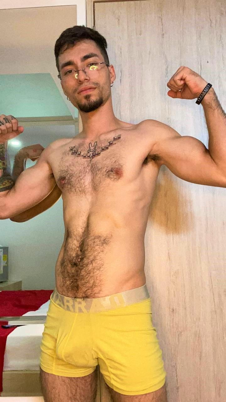 lil_faker from Colombia